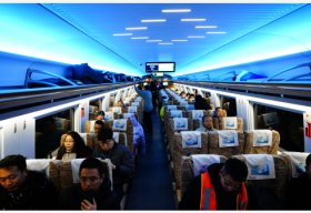 京張高鐵今運營：可在350公里時速下實現(xiàn)自動駕駛